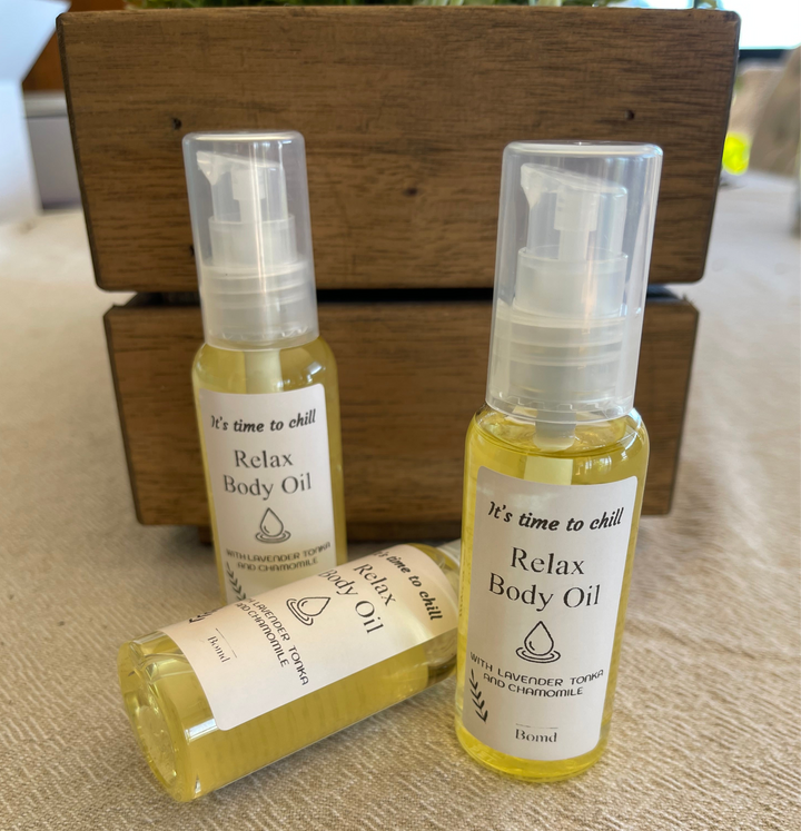 Relax Body Oil Massage and Moisturise