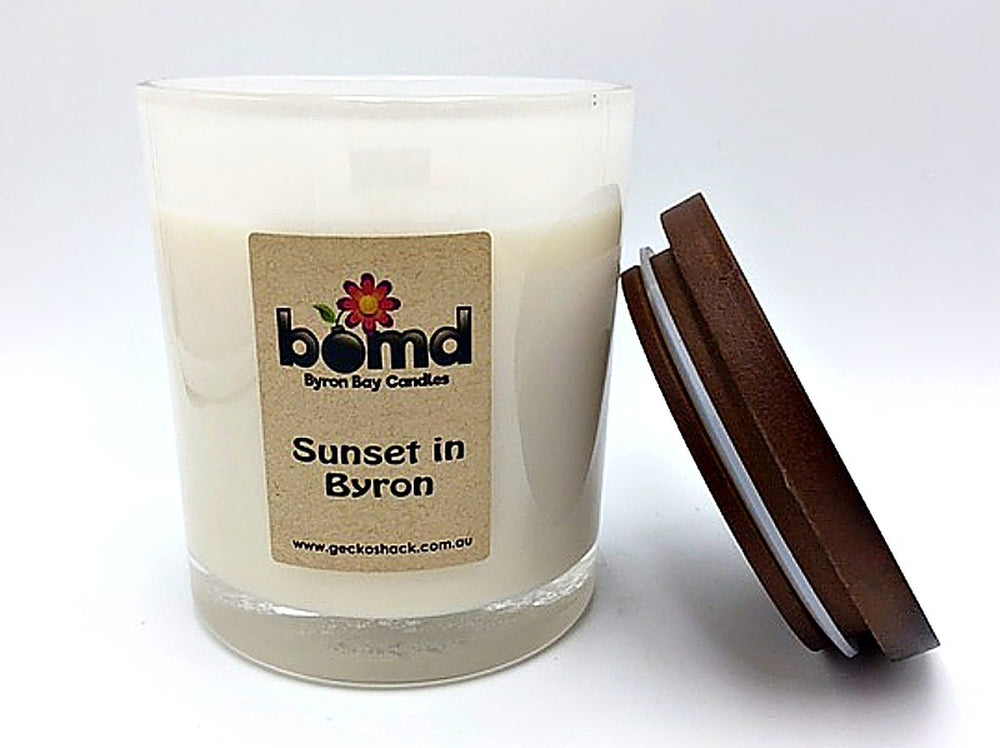 100% Soy Sunset in Byron Candle with Crackling Wooden Wick in Glass Jar Display