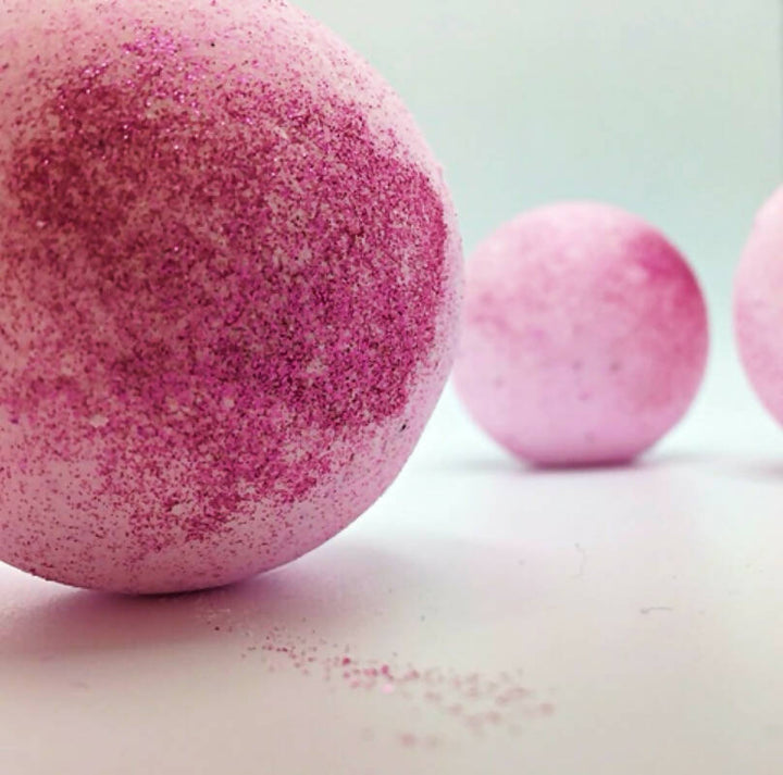 BombShell Fragrance Type Bubble Bath Bomb Set of 6